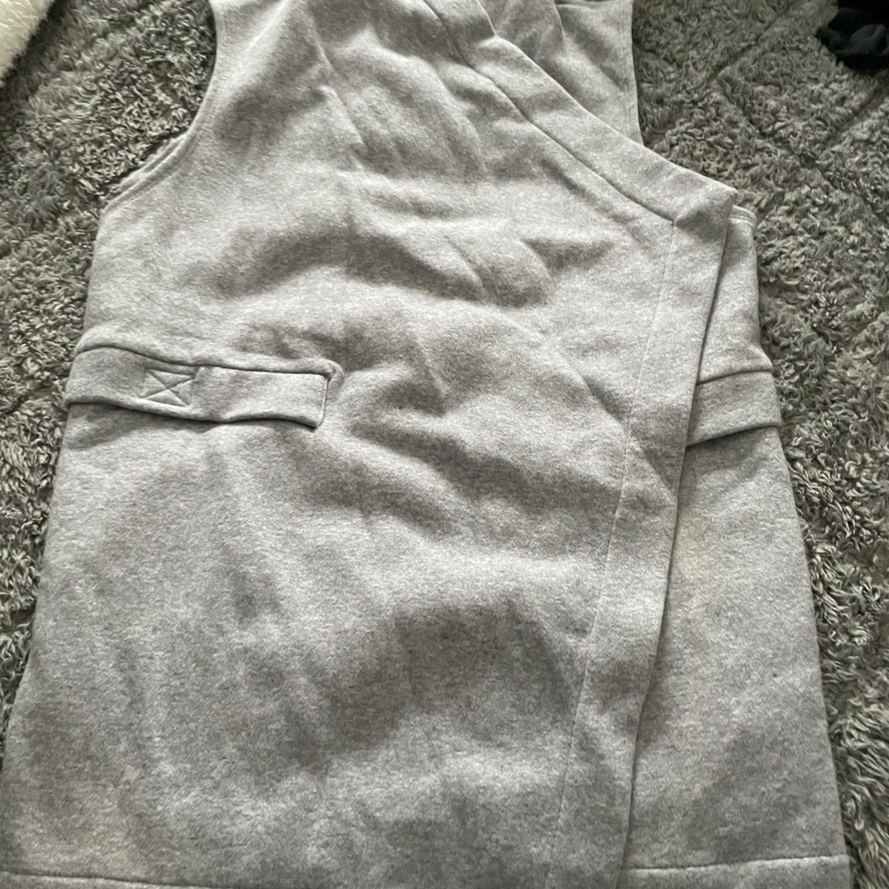 Fabletics wrap - Picture 3 of 5